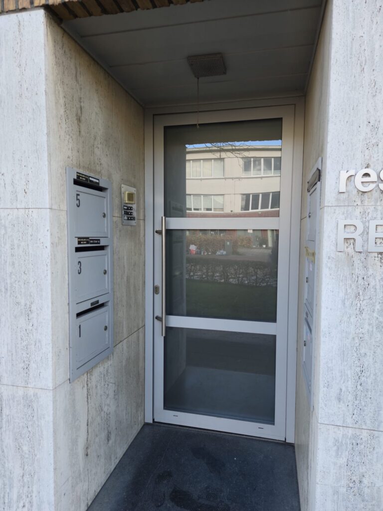 Gelijkvloers appartement met garage in schoten schoten 19