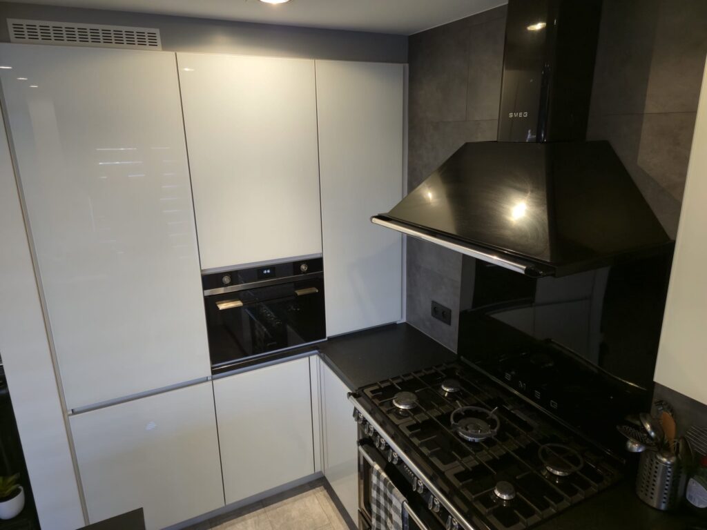 Gelijkvloers appartement met garage in schoten schoten 26