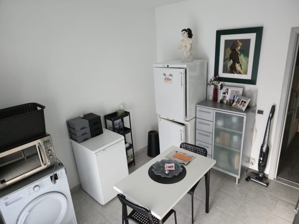 Gelijkvloers appartement met garage in schoten schoten 28